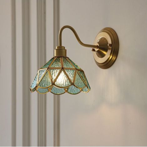 Applique murale lampe de chevet vintage en laiton abat-jour en verre (1/5)