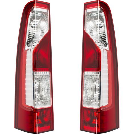 Renault Master 2010- - Kit de 2 feux arrière gauche et droit (1/2)