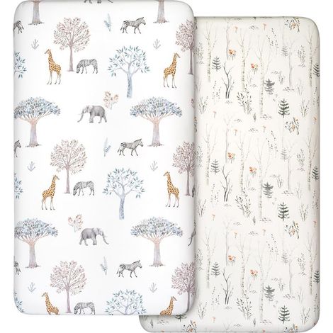 Set mit 2 atmungsaktiven Mikrofaser-Spannbettlaken für ovale und sanduhrförmige Kinderbettmatratzen (1/5)