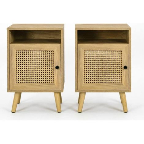 Conjunto de 2 mesitas de noche naturales con puerta de ratán y estante abierto (1/4)
