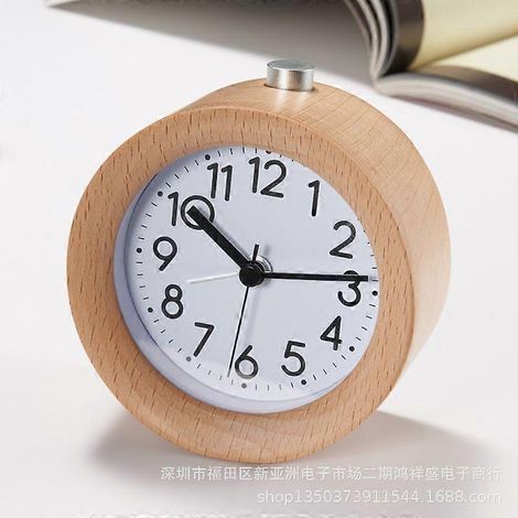 Réveil à piles avec fonction snooze, réveil de voyage lumineux en bois, silencieux, analogique, avec alarme sonore à tic-tac. (1/4)