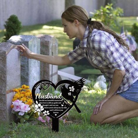 Décorations funéraires pour époux au cimetière - Plaques commémoratives en métal noir, à planter dans le jardin pour la décoration extérieure (1/4)