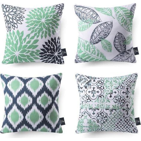 Set of 4 decorative cushion covers, leaf pattern, coffee color, 45 x 45 cm. (1/5)