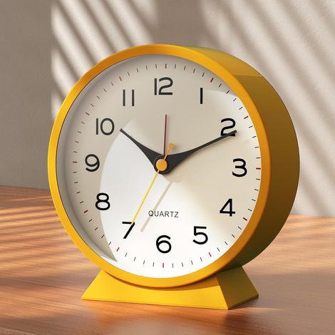 Réveil Matin pour Chambre 4,5" – Réveil rétro sans tic-tac, Silencieux en métal, Table de Chevet Bureau, avec lumière Nocturne, analogique ou à Pile ( (1/5)