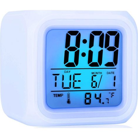 Réveil pour enfants, horloge numérique 7 couleurs changeantes LED, réveil de chevet avec lumières pour enfants, cadeau d'école pour filles, garçons, femmes, adultes (1/3)