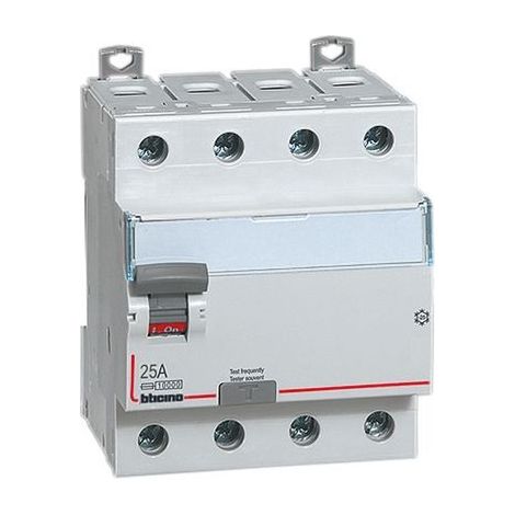 BTicino G744AC25 Disjoncteur à courant résiduel 4P AC type In= 25A