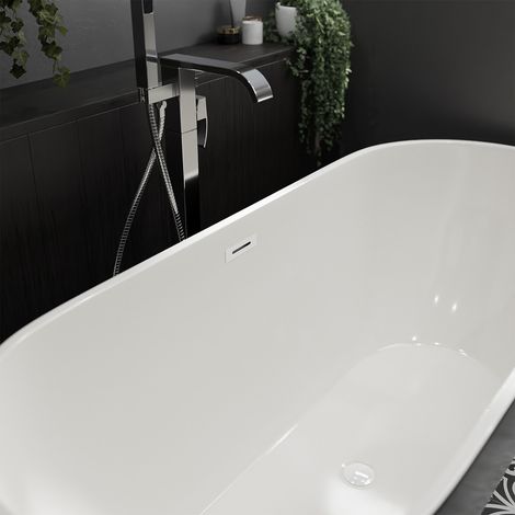 White Overflow Insert and Dome Waste Cover for Sharm Cairo and Luxor Freestanding Baths (1/5)
