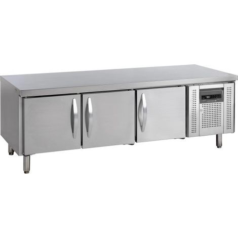 Soubassement positif 277 Litres, 3 portes pleines GN 1/1,300 W, 220 V - MONO