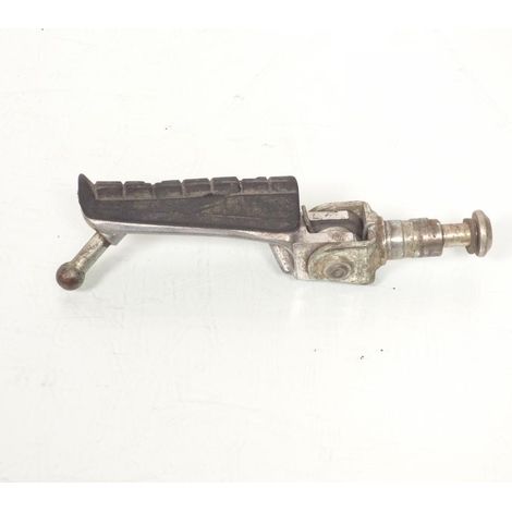 [PRODUIT D'OCCASION] Cale pied pilote gauche origine pour moto Occasion (1/2)