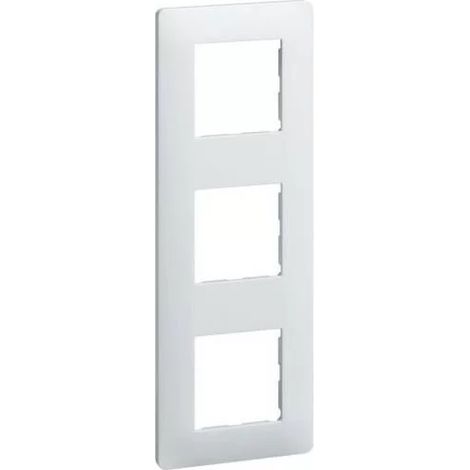 Hager WE403 Piastra 3P Essensya interasse 71mm