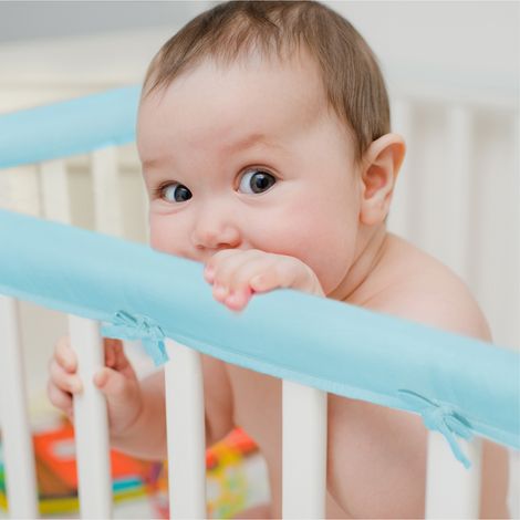 Tour de lit bébé - Barrière de sécurité souple et facile à installer - Bleu