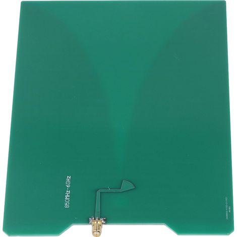 Antenne directionnelle large bande PCB 850MHz-6GHz 7dBi 5.8GHz 5W pour routeur 4G/5G (1/5)