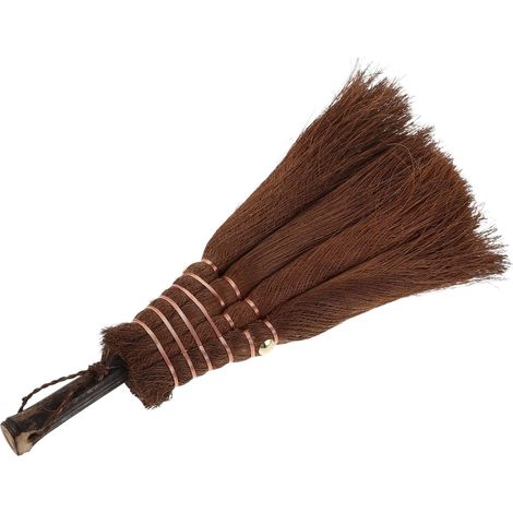 Petite brosse brune en fibres de bambou et palmier . Nettoyage sans rayures . bureau multifonctionne (1/5)