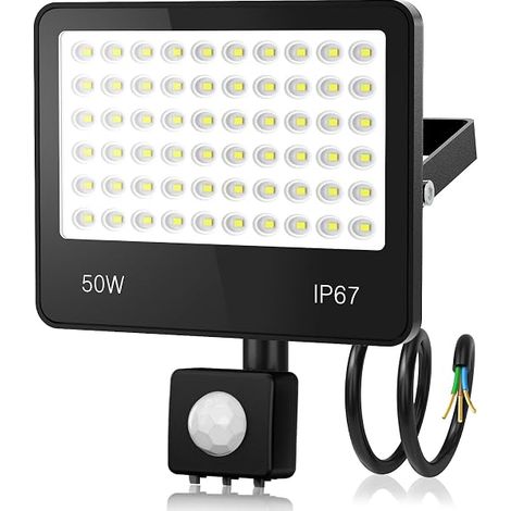 LED Outdoor Floodlight with Motion Sensor 5000LM 6500K Cool White LED Outdoor Spotlight, IP67 Waterproof Security Lighting for Garden, Patio, Garage, Entrance (1/5)