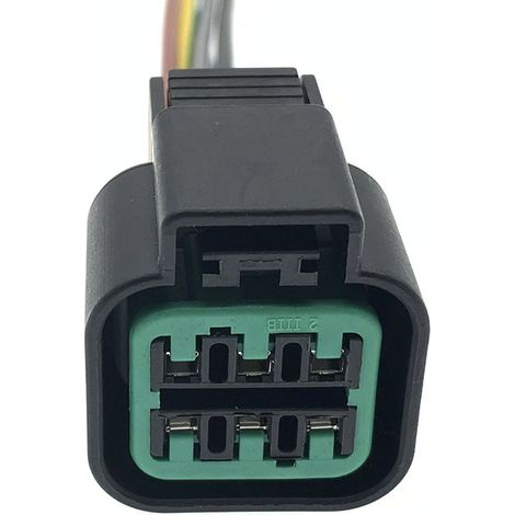 Les connecteurs PB625-06027 (mâle/femelle) et PB621-06020 (mâle/femelle) sont compatibles avec les prises de phares Hyundai et Kia. DJ70610Y-2.2-2 : prise simple.
