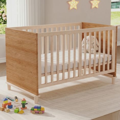 Lit bébé 70x140 cm enfant à sommier réglable 5 niveaux, structure stable avec barrières, bois naturel (1/5)