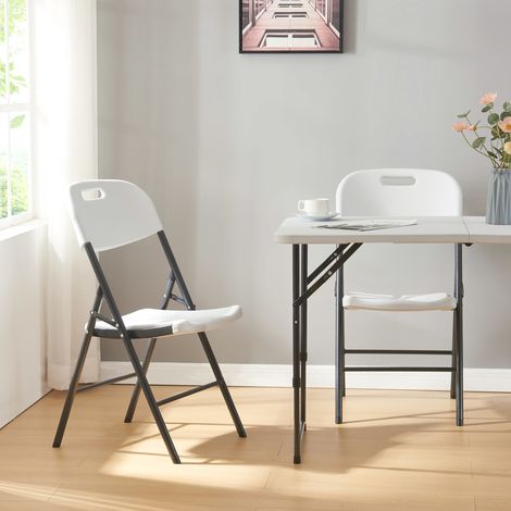 Lot de 2 chaises pliantes Ljusnarsberg 87 x 46 x 53 cm blanc [en.casa] (1/5)