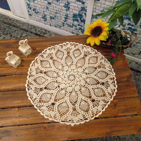 Handgefertigtes rundes Platzset aus baumwollartiger Oberfläche, beige, 60 cm