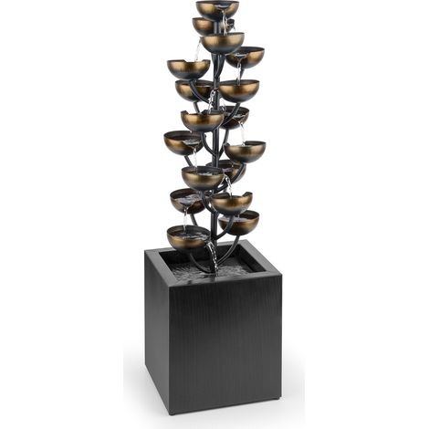 Blumfeldt – Fontaine de jardin à jet d'eau – 17 vasques superposées – Métal galvanisé résistant aux intempéries – Câble 10 m – Pompe 3-5 W (1/5)