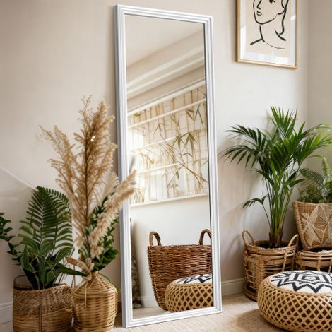 Specchio a figura intera verticale con cornice in legno bianco, 160 x 50 cm, con supporto metallico regolabile, immagine nitida, imballaggio robusto, adatto ad ambienti residenziali e commerciali. (1/5)