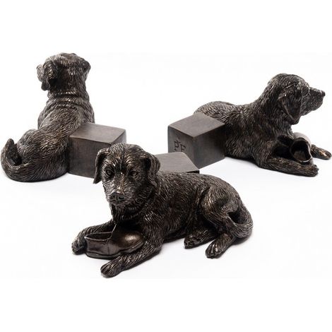 Resting Labrador Plant Pot Feet - Set of 3 - L9 x W10.5 x H7 cm