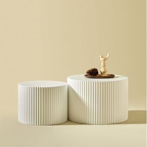 Couchtisch-Set aus MDF in Weiß, 2 runde Nesting-Tische platzsparend Ø60 und Ø48 cm (1/5)
