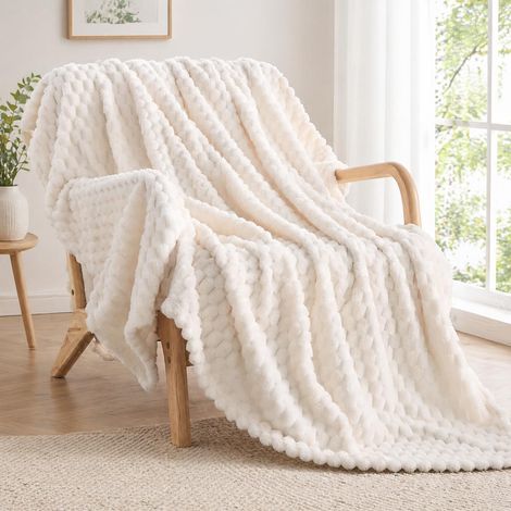 Couverture 220 x 240 cm – Couverture polaire ultra douce pour canapé et couvertur, chaude, douillette, légère, confortable, respirante et facile (1/5)