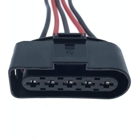 6N0973755 est un connecteur à 5 broches pour le contrôleur de pompe à carburant des Audi/Volkswagen C6A6LA4. 6N0 973 755 -- Connecteur unique.