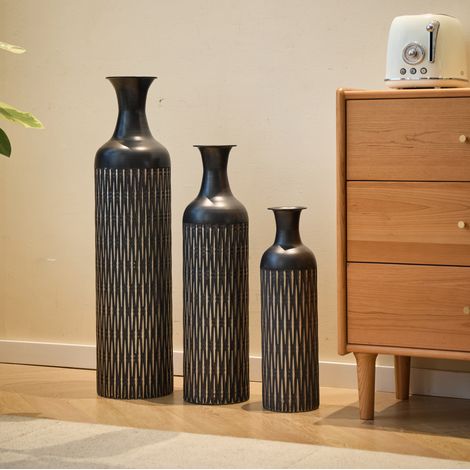 Lot de 3 vases de sol en métal noir à rainures verticales, décoratifs pour fleurs séchées (1/5)