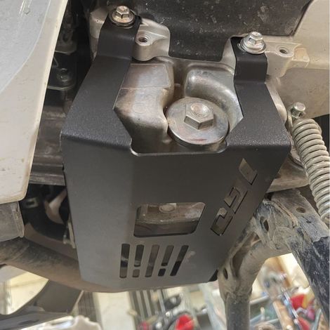 Cache-moteur et cache-châssis pour motos HONDA ADV160, PCX160 et VARIO160. (1/4)