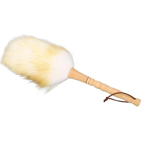 Sheep's wool duster with a beechwood handle, for dusting (1/5)