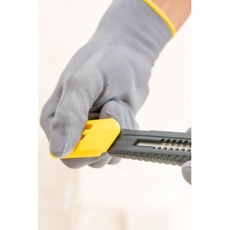 CUTTER SINTETICO REFORZADO 18MM STAN (1/2)