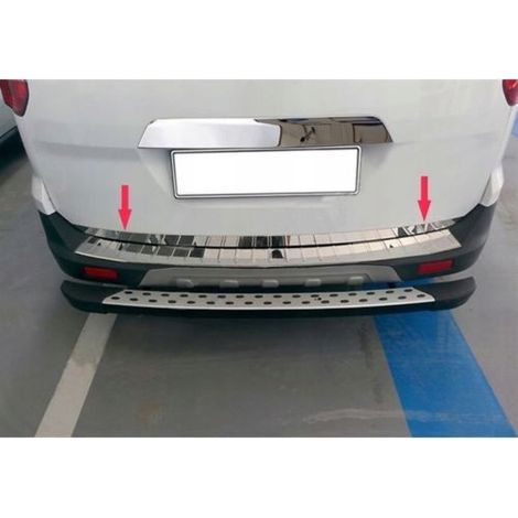 Ford Tourneo Courier - Finiture cromate, cofano del bagagliaio (1/3)