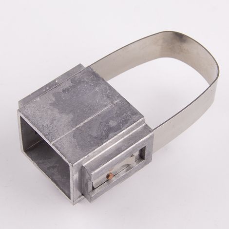 porte-pinceaux en forme de panier à fleurs inséré horizontalement (1/5)