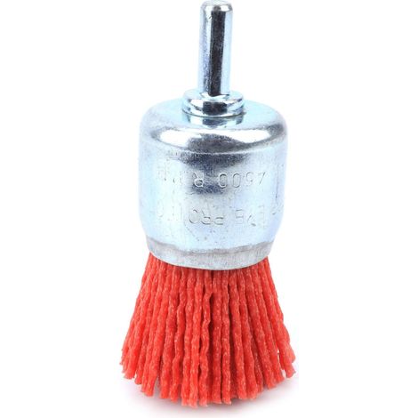 Brosse : Pinceau de 30 mm de diamètre, fabriqué avec Un Clou en Nylon, idéal pour des Applications précises et des détails dans Les travaux électriques et de quincaillerie