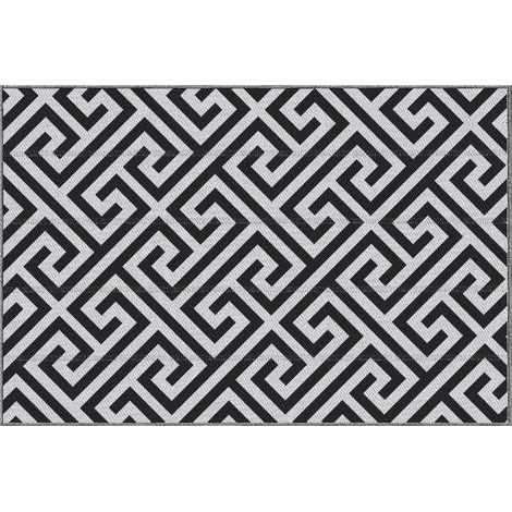 Tapis d'extérieur en plastique 121 x 182 cm, hydrofuge et double face, noir et blanc, idéal pour terrasse et jardin (1/5)