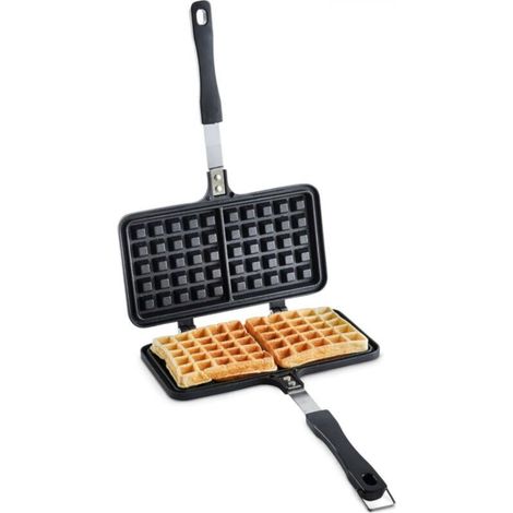 Superior Waffle Maker - Double waffle maker made of die-cast aluminum with a non-stick interior coating for easy cleaning, bakelite handle and locking latch - For homemade waffles (1/5)