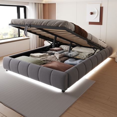 Bett 140x200 cm grau, modern gepolstert, ohne Kopfteil, mit Lattenrost, hydraulischem Stauraum und LED-Lichtleiste (1/5)