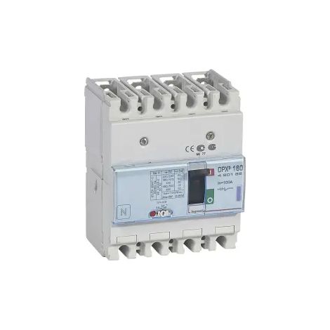 Disjoncteur magnétothermique DPX160 pouvoir de coupure 50kA 400V 4P 100A (420135)