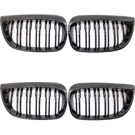 Griglie di ricambio per le quattro griglie anteriori dei modelli BMW Serie 1 (2004-2007) E81, E87 ed E88, in nero lucido.