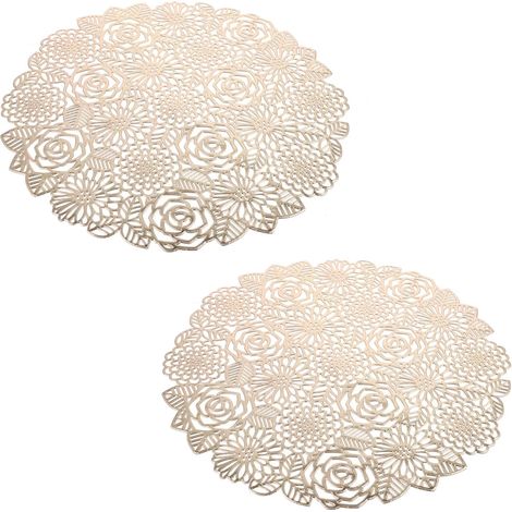 Set de 2 Tapis de Table en PVC Or à Motif Rose Ajouré, Résistants la Chaleur et Décoratifs pour Salle à Manger Style Européen (1/5)