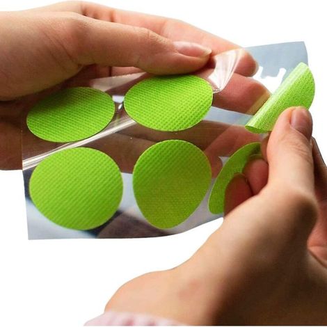 Cerotti repellenti per zanzare per bambini (60 cerotti) - Ingredienti naturali a base vegetale, senza DEET - Cerotti all'olio di citronella - Ideali per viaggi, patio e altro ancora. (1/5)