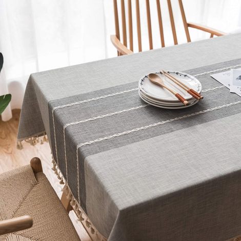 Nappe rectangulaire en coton et lin, brodée, imperméable et antitache, avec franges, à rayures grises (étroite). (1/5)