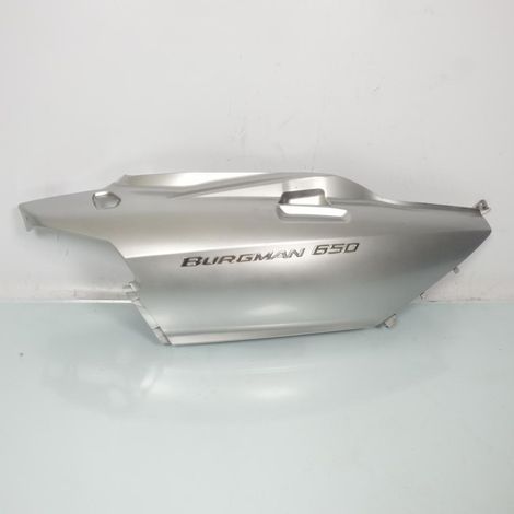 [PRODUIT D'OCCASION] Coque arrière droite origine pour scooter Suzuki 650 Burgman 2003 (1/2)
