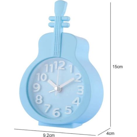 Réveil bleu bonbon pour enfant, petit modèle, idéal pour une table de chevet. (1/5)