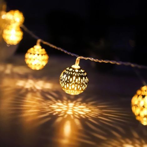 Guirlande lumineuse LED marocaine avec prise, 20 boules en métal doré à motifs, pour mariage, vacances, Noël, intérieur et extérieur, multifonctionnelle avec minuterie, 3 mètres, extensible [Classe én (1/5)
