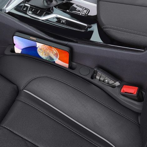 Set mit 2 Kunstleder-Lückenabdeckungen für Autositze. Füllt den Spalt zwischen Sitz und Mittelkonsole und verhindert, dass Gegenstände herausfallen.