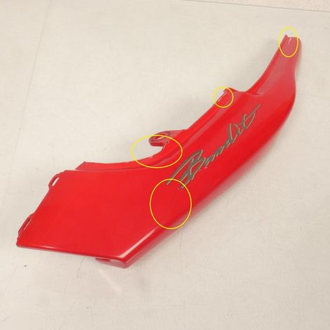 [PRODUIT D'OCCASION] Coque arrière droite origine pour moto Suzuki GSF 400 Bandit 1991 (1/3)