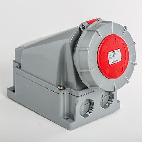 IDE – Prise murale tétrapolaire 63A avec fil pilote – étanche IP67 – 3P+N+T – raccordement par borne à vis jusqu'à 25mm²