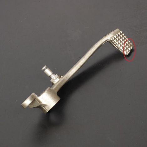 [PRODUIT D'OCCASION] Pédale de frein origine pour moto Yamaha 1000 R1 2002 à 2003 (1/4)